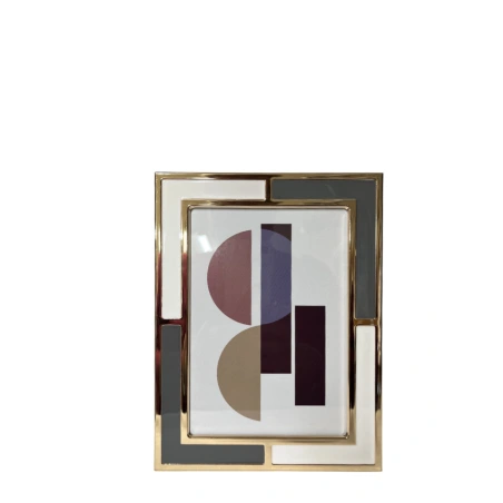 Frame, 14×19×1 cm, gold, white-gray colors