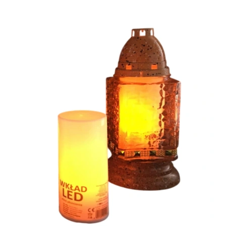 LED įdėklas su liepsnos efektais ir baterijomis, 12,8×6 cm