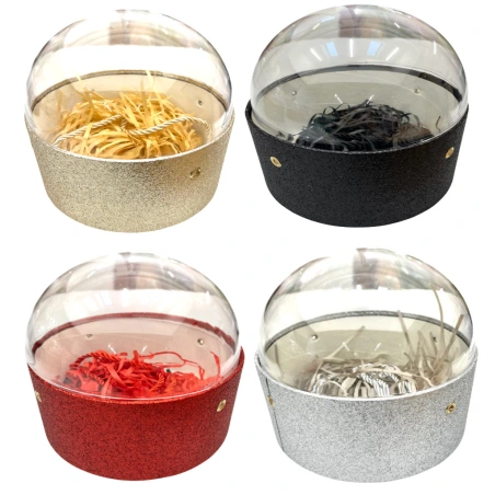 Kaste ziediem un dāvanām, spīdīga, ar plastmasas vāku un pildījumu, 16×16×16 cm