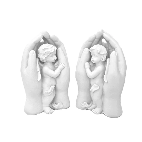 Statūlėlė-Angelas-delnuose