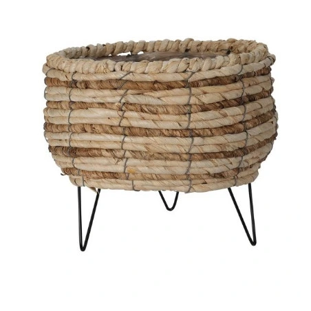 Basket with Feet, 21×15 cm